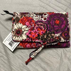 NWT Vera Bradley Travel Jewelry Roll in Rosewood